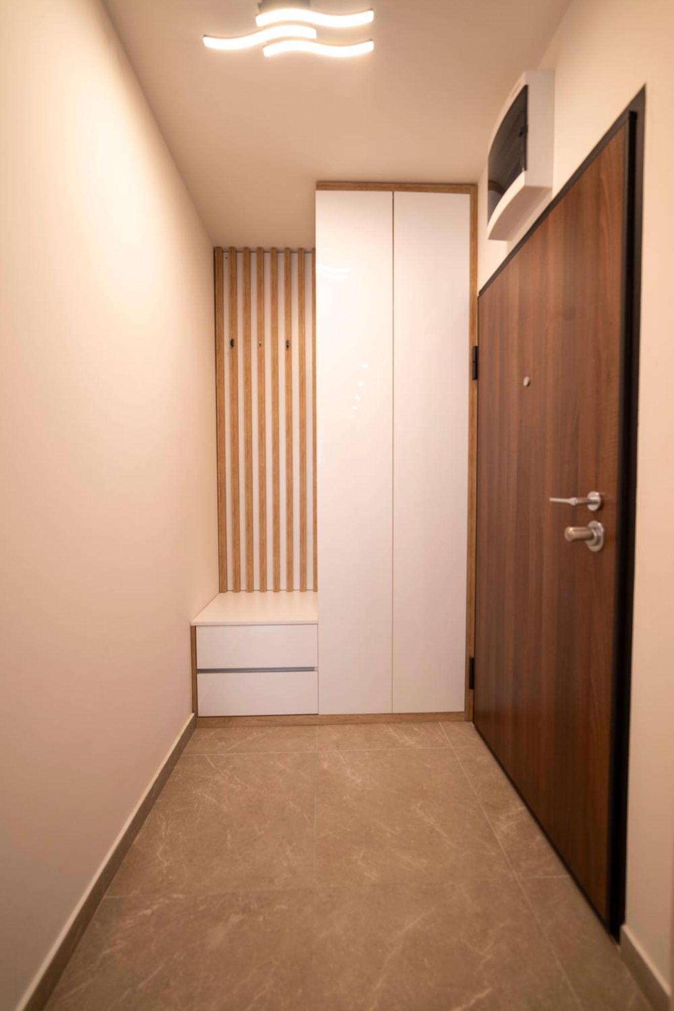 Lukavica Apartment 5 Star מראה חיצוני תמונה