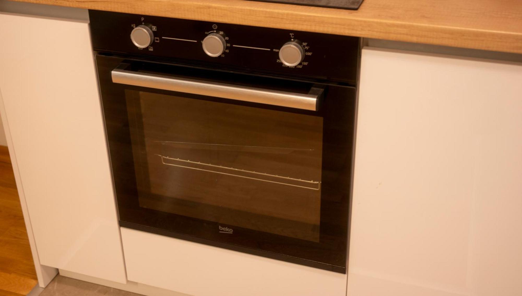 Lukavica Apartment 5 Star מראה חיצוני תמונה